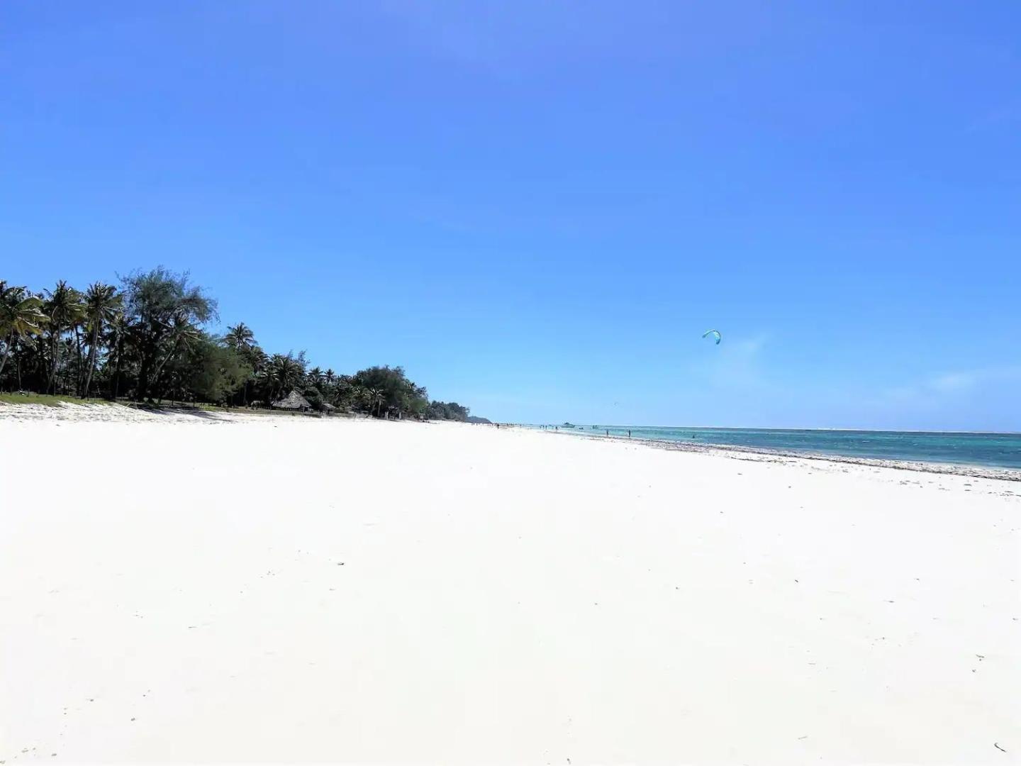 Villa Barracuda House à Diani Beach Extérieur photo